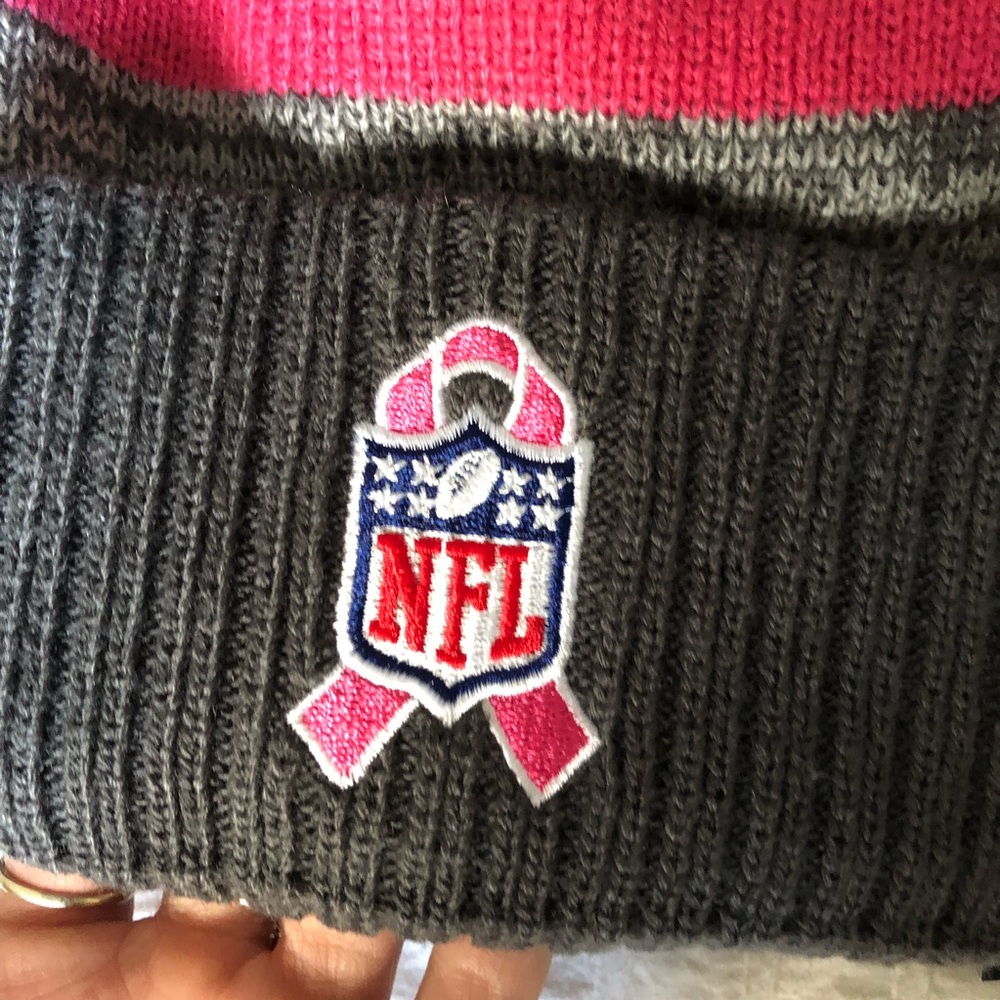 NFL beanie - Picture 3 of 4